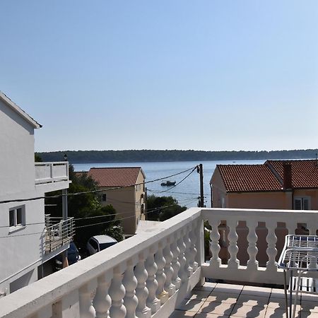 Apartament Banjol Kültér fotó