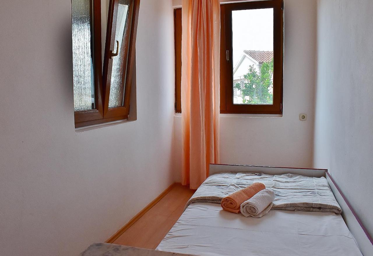 Apartament Banjol Kültér fotó