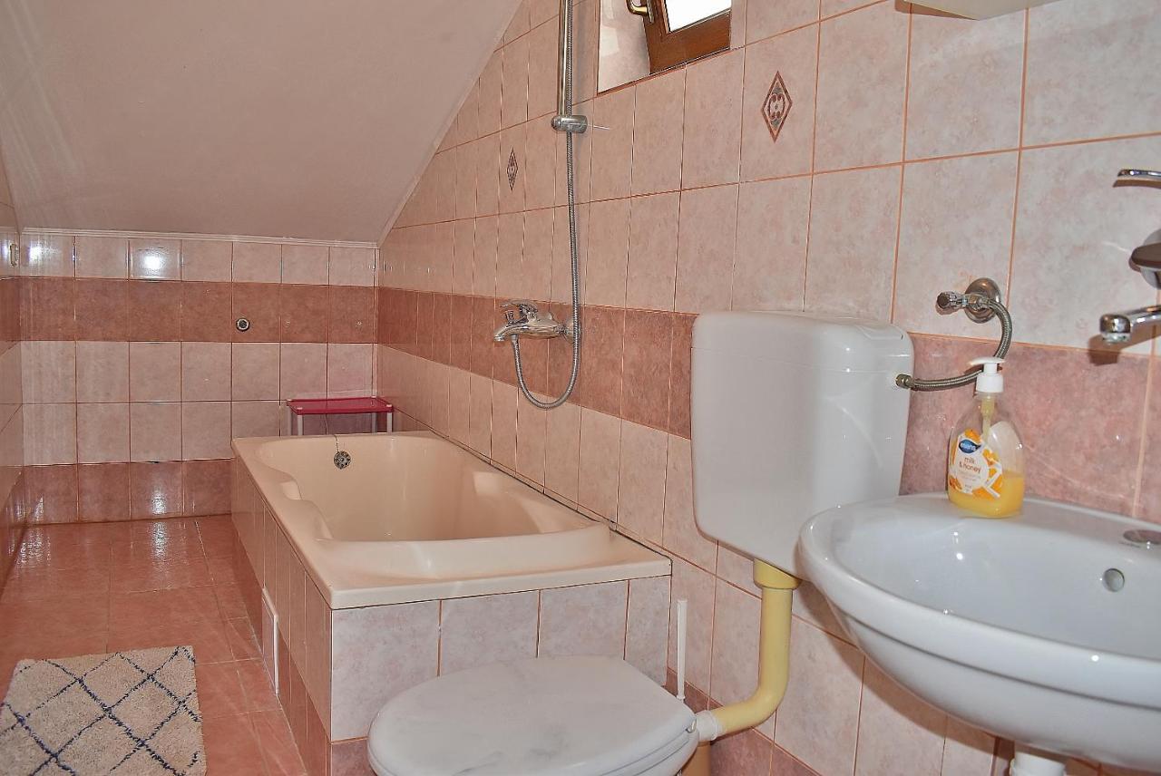 Apartament Banjol Kültér fotó