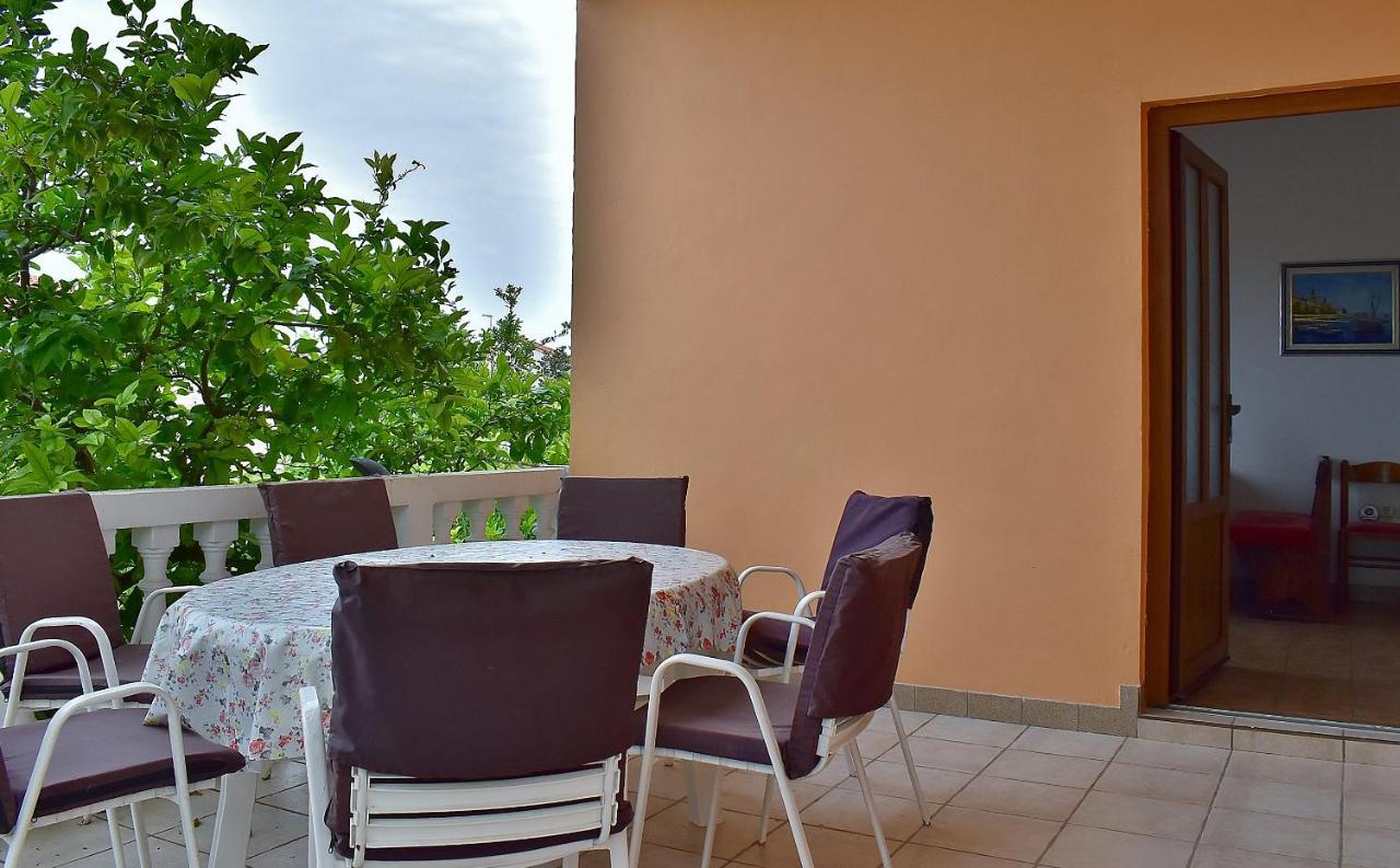 Apartament Banjol Kültér fotó