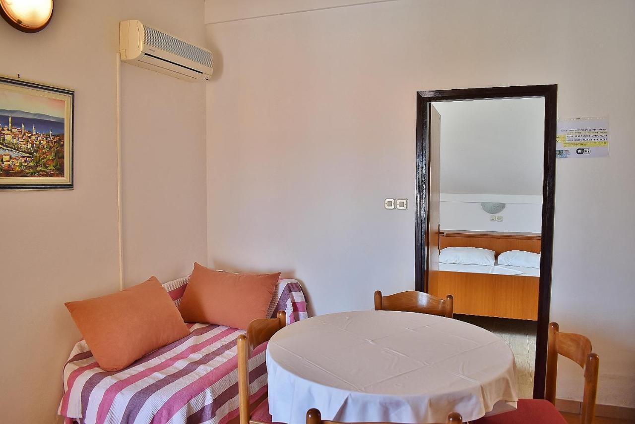 Apartament Banjol Kültér fotó