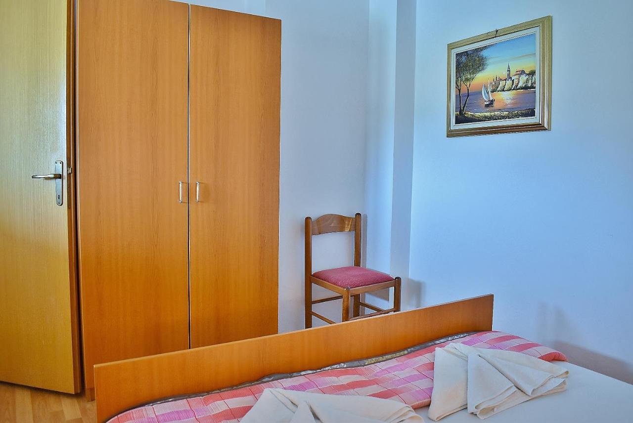 Apartament Banjol Kültér fotó