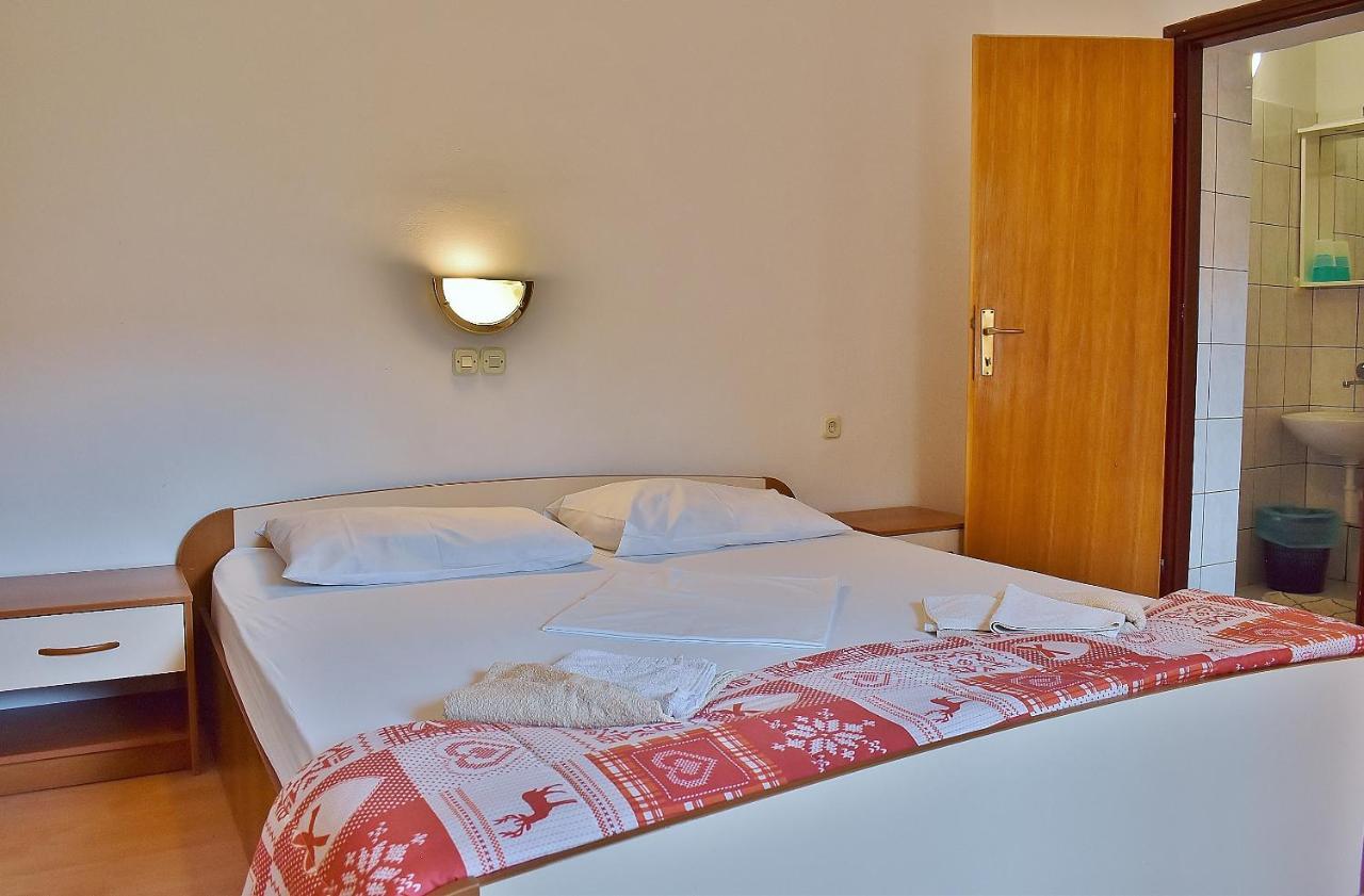 Apartament Banjol Kültér fotó