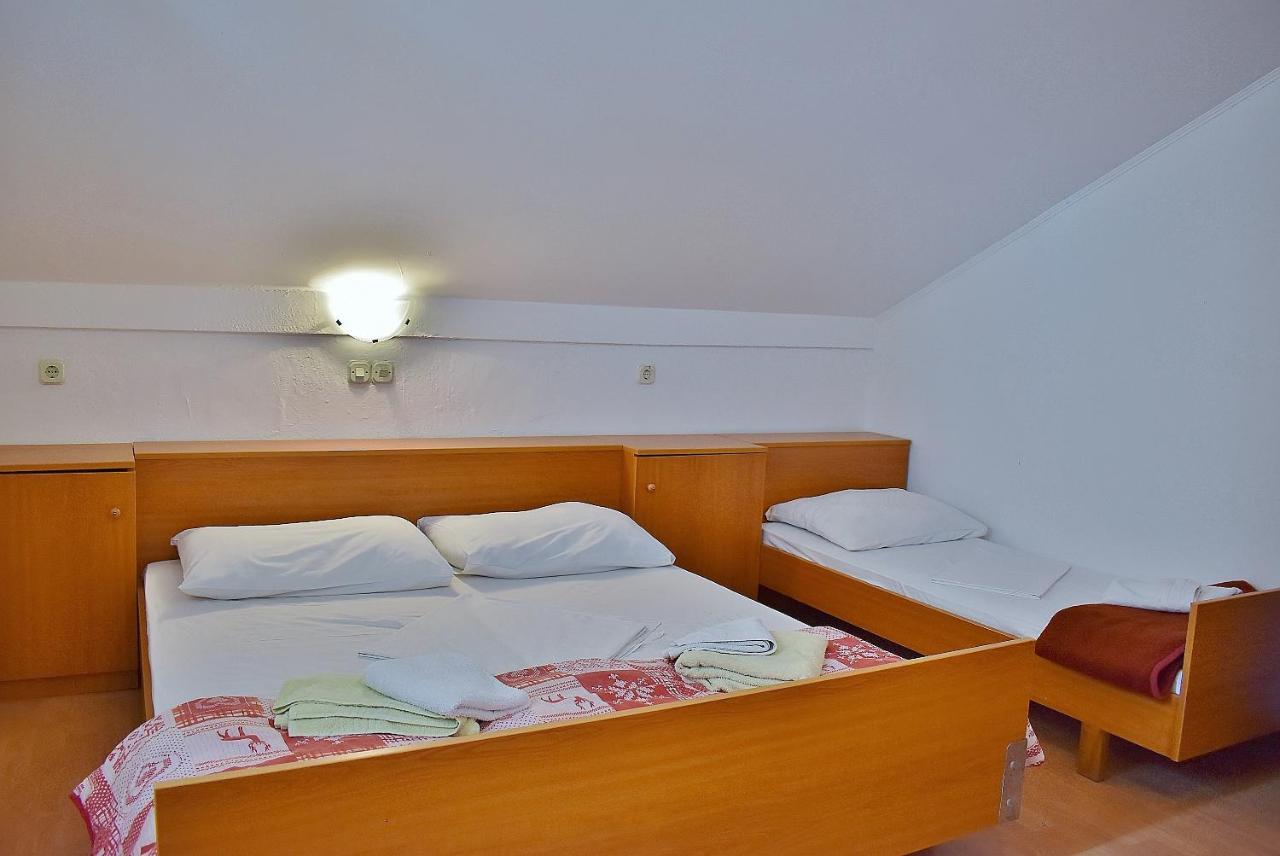 Apartament Banjol Kültér fotó