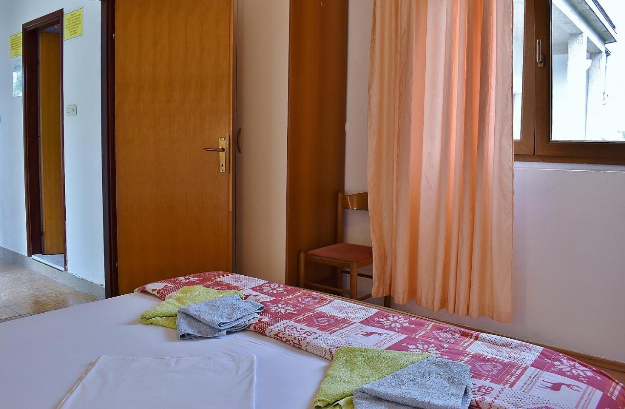 Apartament Banjol Kültér fotó